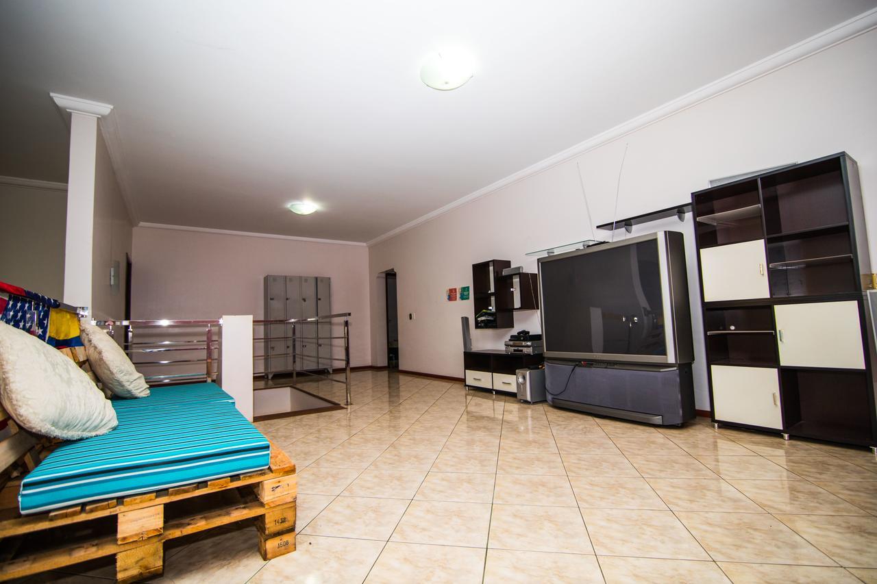 Made In Brazil Hostel Фос ду Игуасу Екстериор снимка
