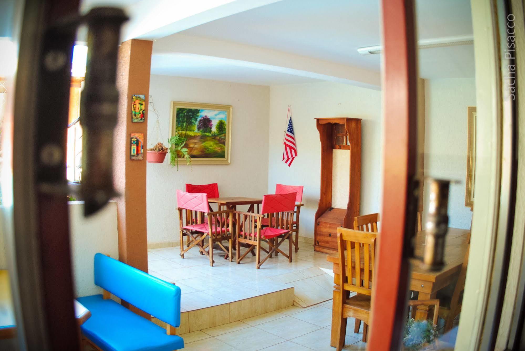 Made In Brazil Hostel Фос ду Игуасу Екстериор снимка
